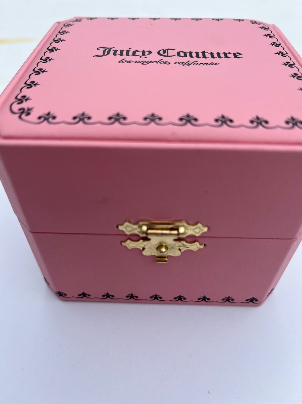 JUICY COUTURE Women's Watch nwt - Picture 7 of 13